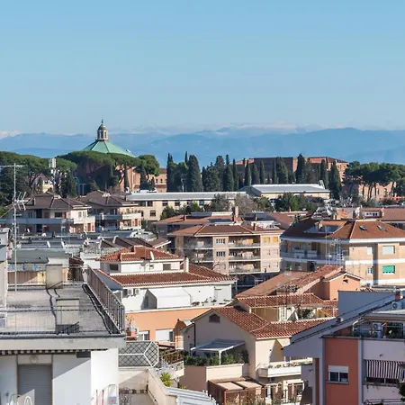 Vaticano-metro A, Penthouse With Ac, Wi-fi E Netflix 罗马